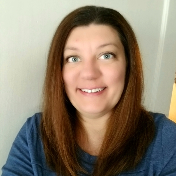 Meet your Posher, Molly - Picture 3 of 3